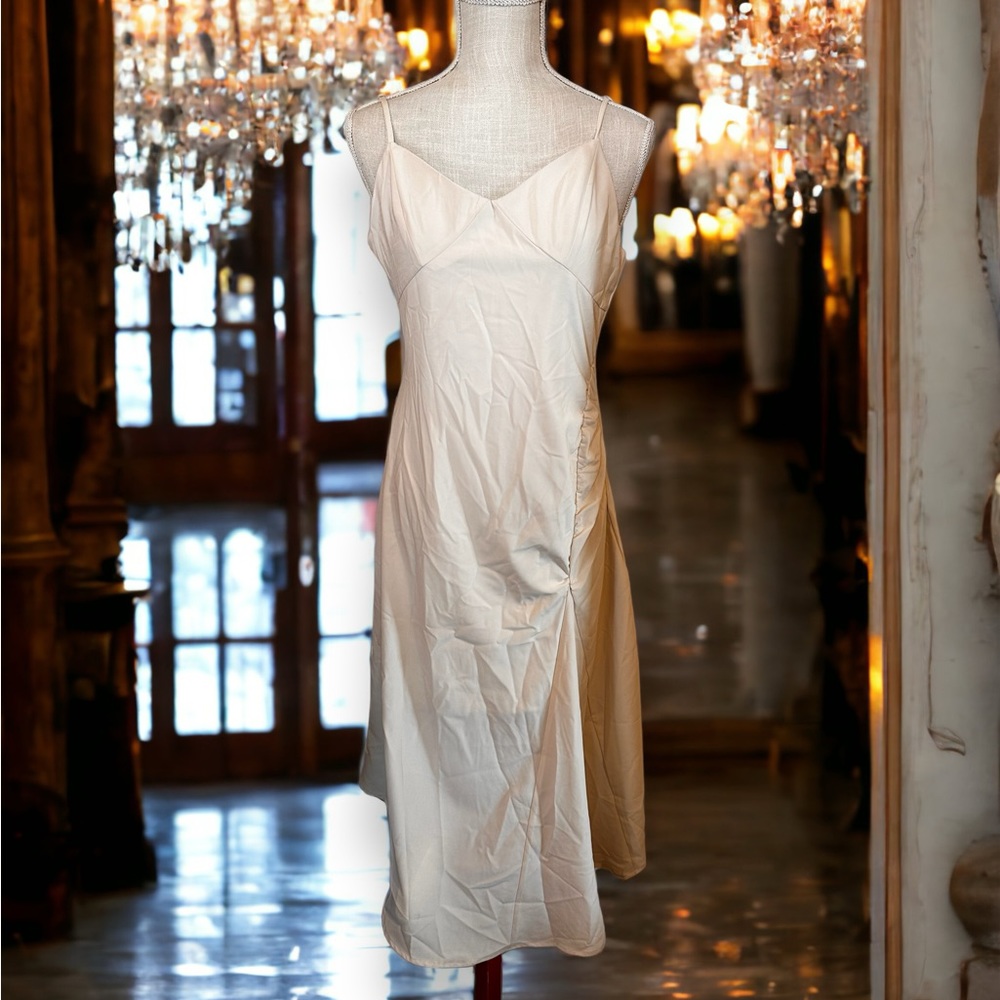 Melloday NWOT sz Lge spaghetti strap cream high low cinched maxi dress